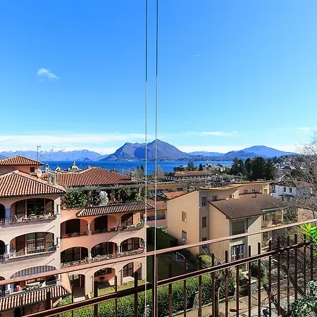 San Sempliciano Apartment Stresa