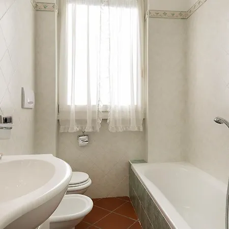 San Sempliciano Apartment Stresa